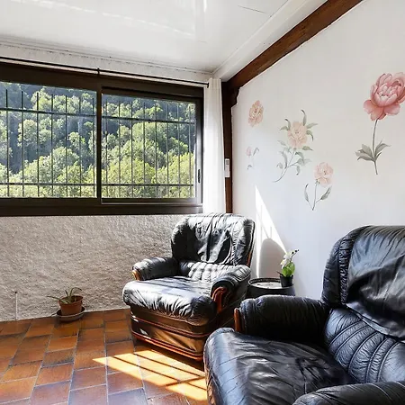 La Roussette Apartment