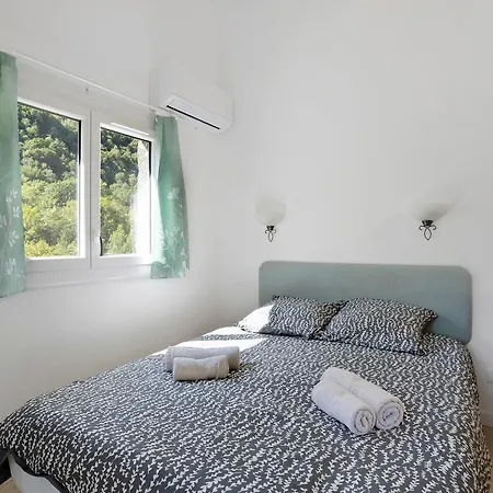 Apartment La Roussette *